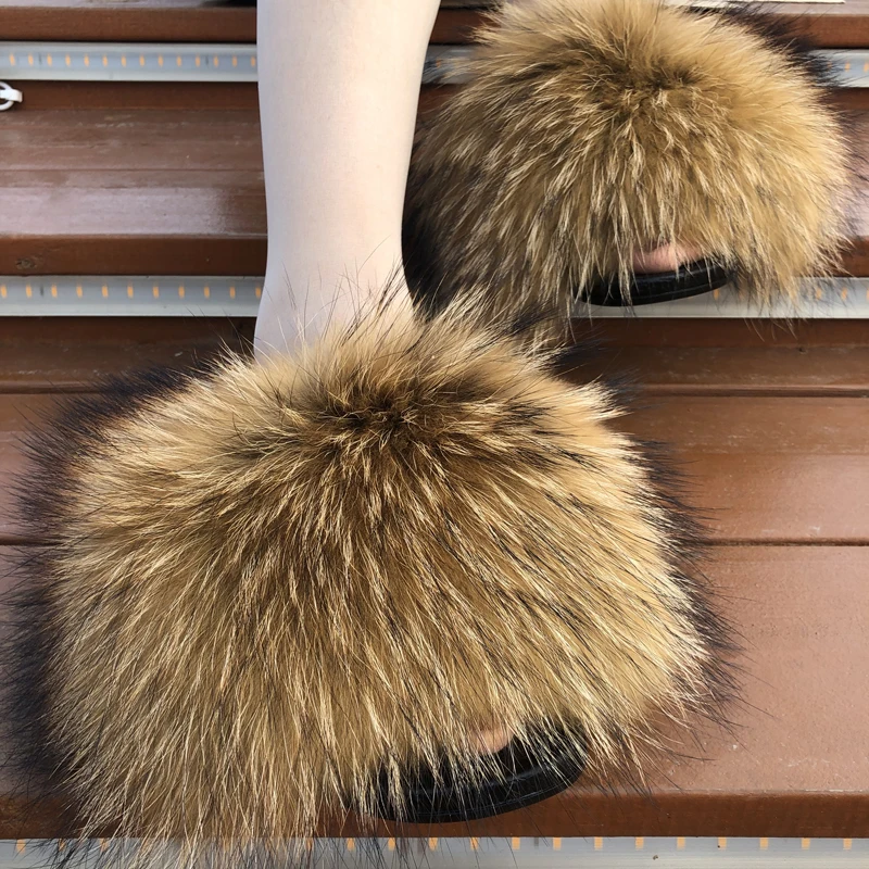 

Real Raccoon Fur Slippers Women Sliders Casual Fox Hair Flat Fluffy Home Big Size 45 Furry Flip Flops fox fur home slippers, Pink,yellow,white,black,green,or custom