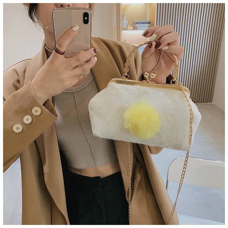 

Ins Sweet And Cute Plush Crossbody Handbags Autumn And Winter New Korean Purses 2021 Women Hand Bags, 4 colors