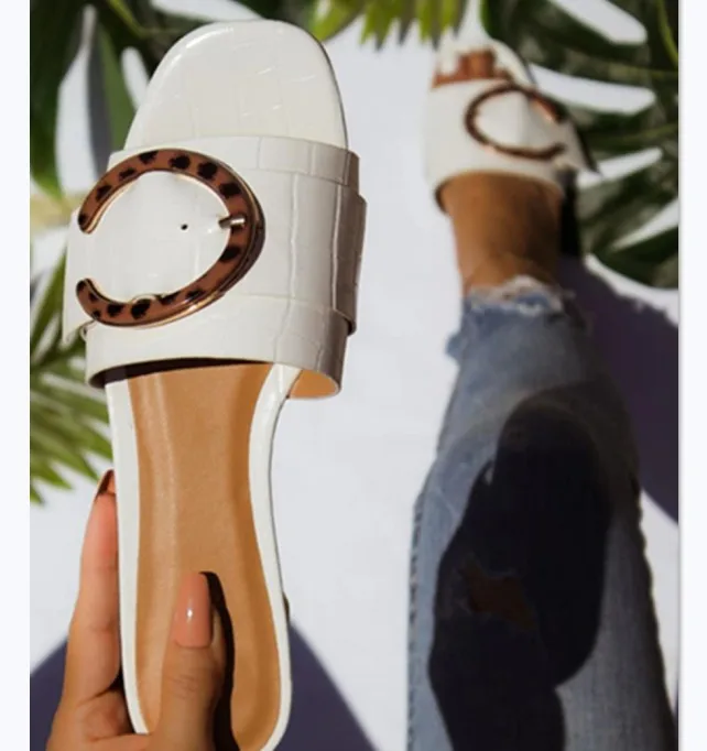 

2020 Summer Latest Flat Bottom Belt Buckle Decoration Women Outdoor Casual Footwear, 2 colors as picture or customized