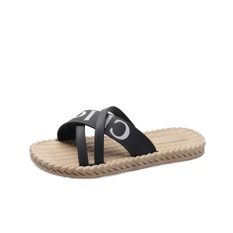 

Wholesale new design womens summer slippers fashion Roman style flat slippers for women comfortable Anti-slip slippers for women, Picture shows