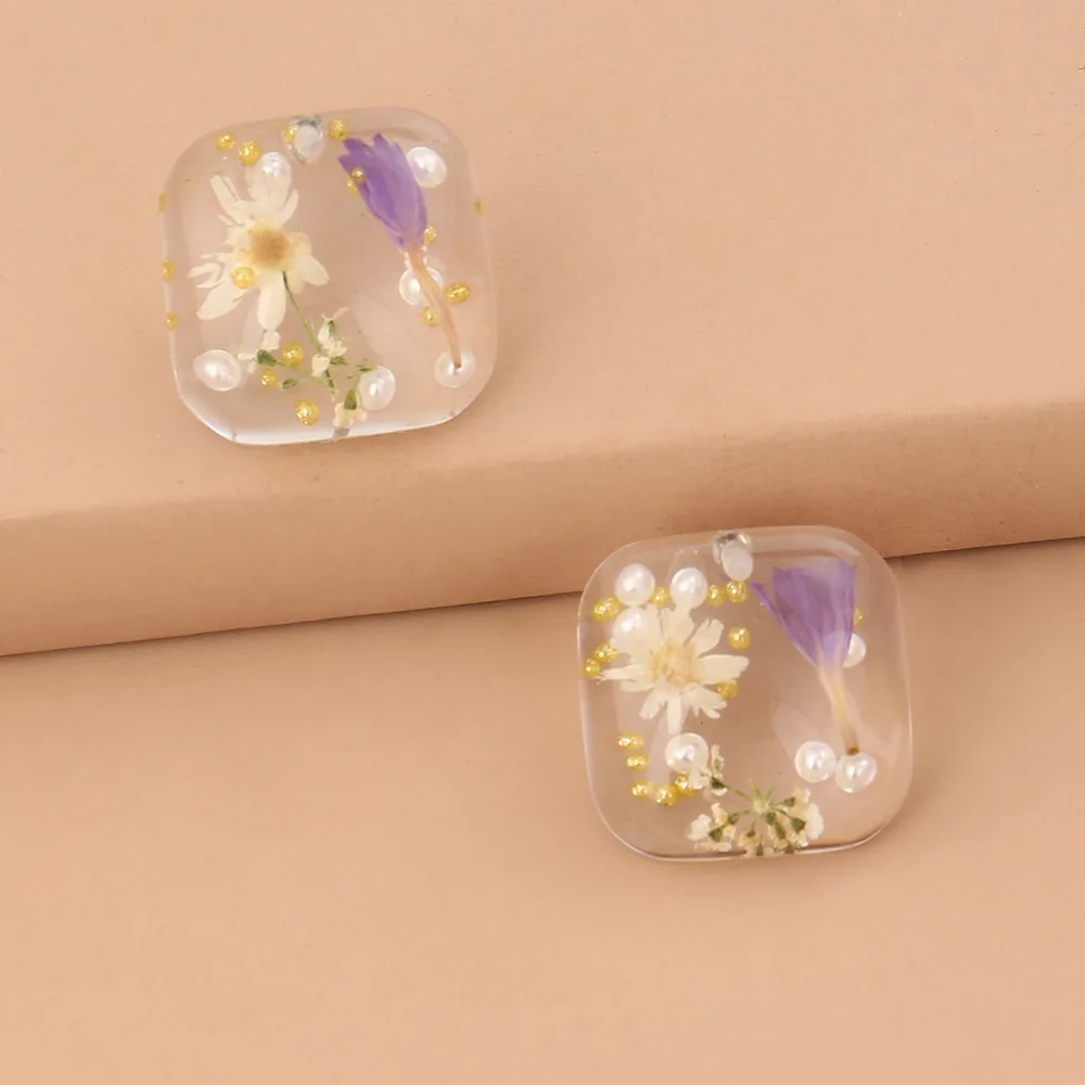 

SE266 Beautiful Jewel Square Crystal Earrings Chrysanthemum Shape Golden Women Earrings 2021 for outdoors