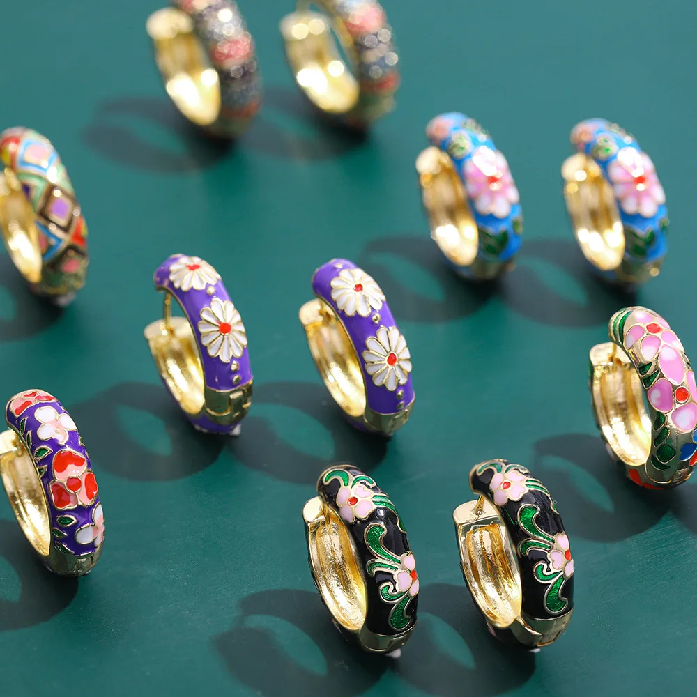 

Exquisite Jewelry Retro Chinese Color Drip Glaze Flower Micro-Inlaid Zircon Circle Chunky Small Gold Hoops Earring, Like picture