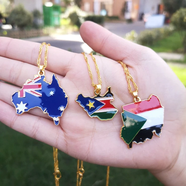 

Jialin jewelry 2020 ins fashion Hip hop Style Africa Map Pendant Necklaces Gold Color Jewelry For Women Men