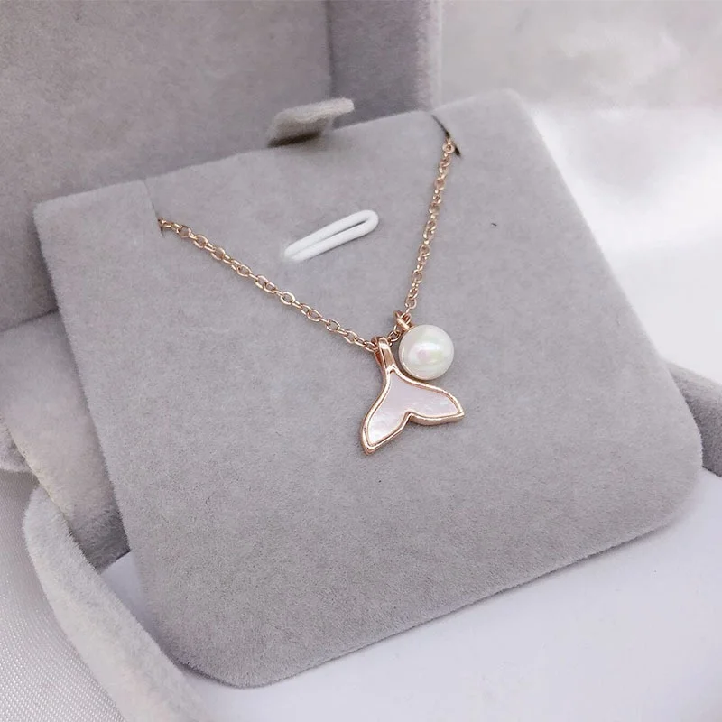 

Simple Whale Fishtail Dolphin Tail Charm Rose Gold Plated Pearl Pendant Chain filigree Necklace