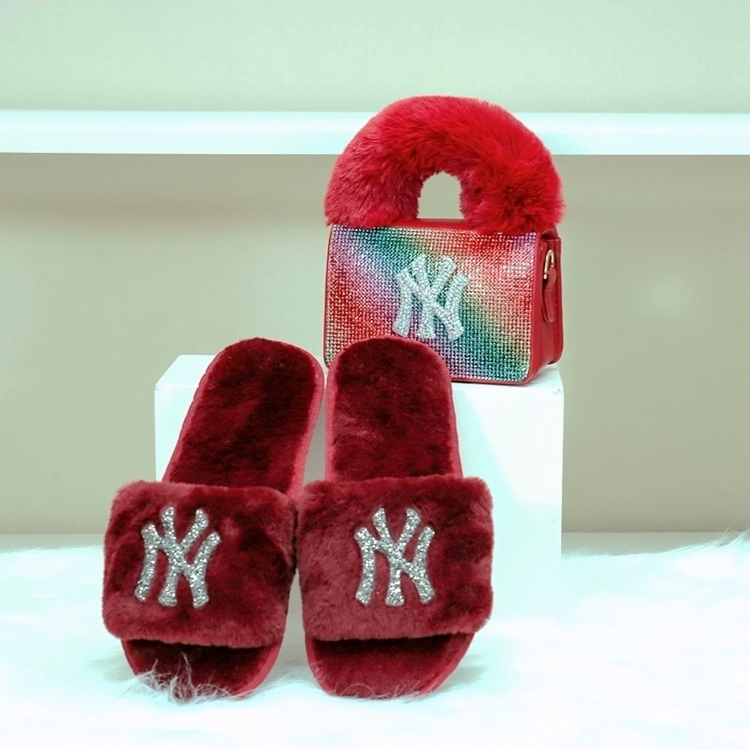 

Wholesale Luxury NY Mini Bling Purse and Fur Slippers New York Women Hand Bags Ladies Handbag Set Bags For Women1pc/polybag+non, Customized color