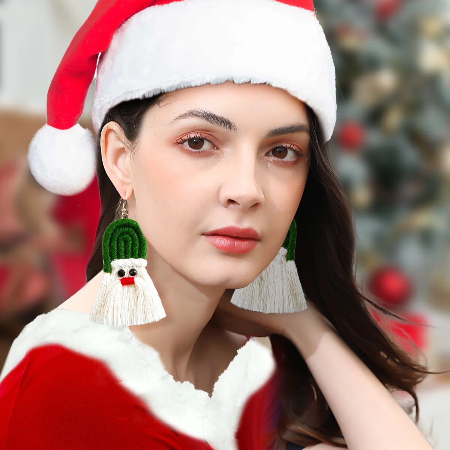 

New Cartoon Christmas Earrings Fashion Ethnic Candy Color Santa Claus Crutch Tassel Earring Women Girls Handmade Woven Earrings, Gold and silver