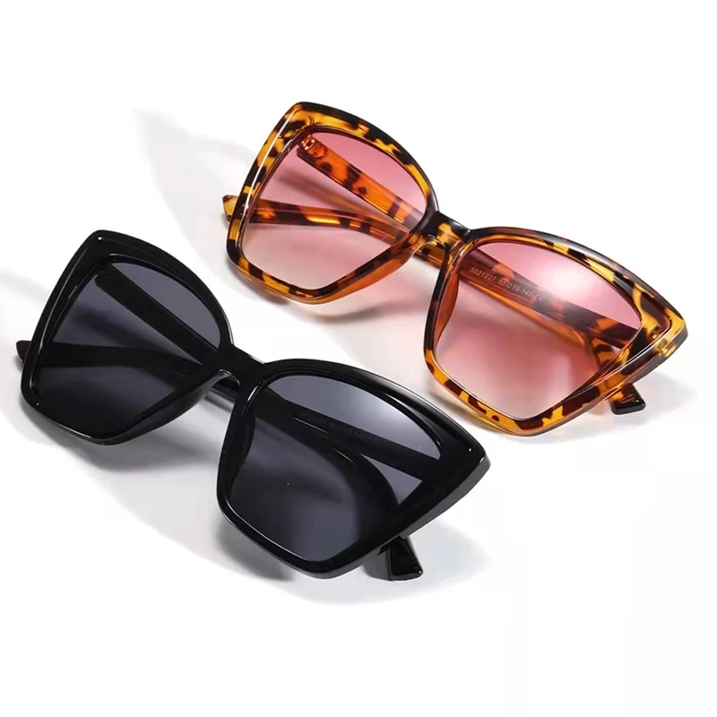

3021227 Vintage lady 2021 new large frame tortoisesbill black sunglasses, As picture or custom colors