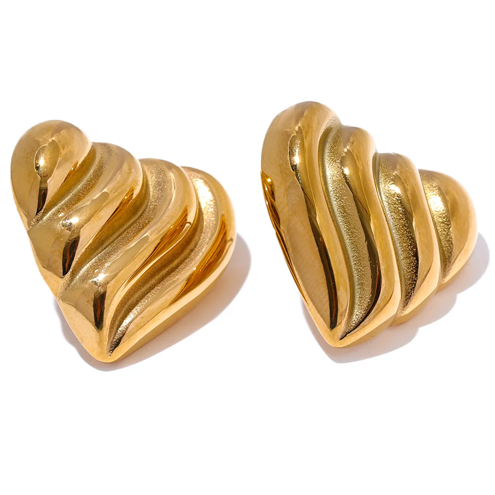 

JINYOU 3021 Trendy Stainless Steel Heart Stripe Stud Earrings Women 18K PVD Plated Metal Texture Charm Daily Jewelry Gala Gift