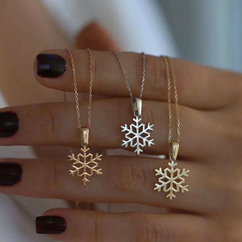 

Christmas Jewelry 18k Necklace Dainty Snowflake Necklace Silver Steel Frozen Winter Necklace, Gold/silver/rose gold