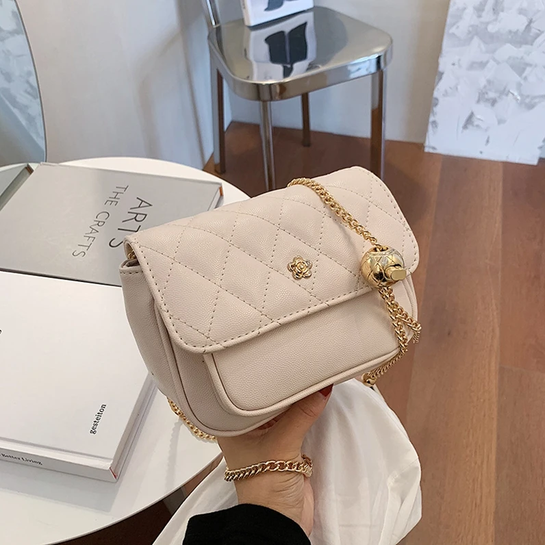 

XP1425 Textured custom diamond chain bag shoulder messenger bag