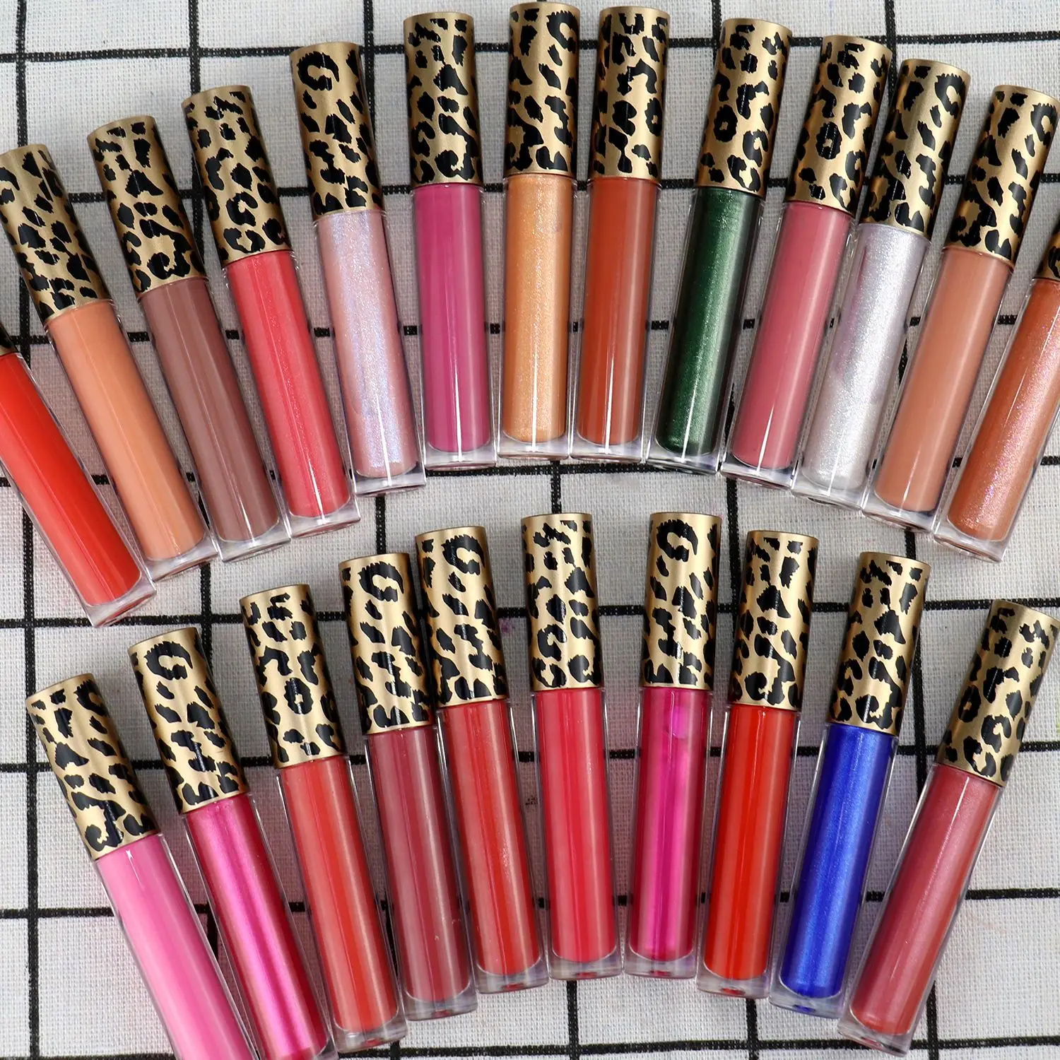 

2021 Empty Cosmetic Tubes Lip Gloss Tube With Colored Rhinestones Gloss Lip Big Wand Pigment Lip Gloss Tubes