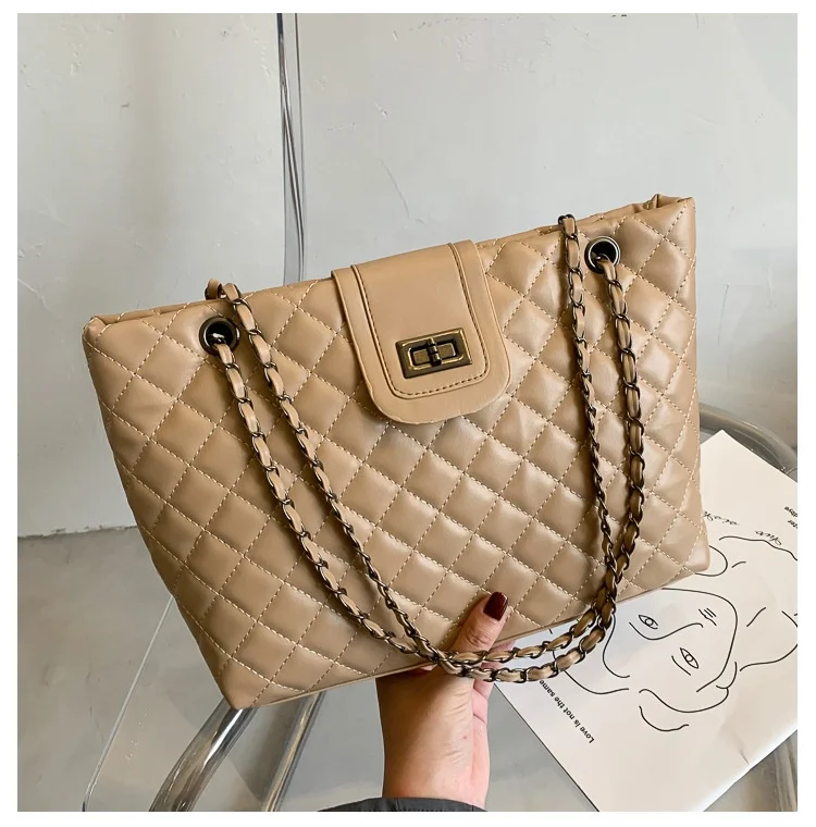 

For ladies large capacity mobile phone bag shoulder bag women handbags with chain strap, Black,white,brown