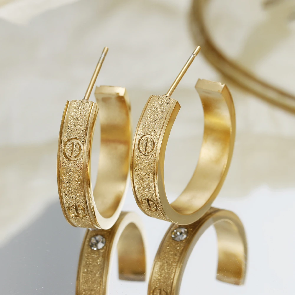 Women Fashion Ornament Gold Plated Earrings Stainless Steel Hoop Earrings