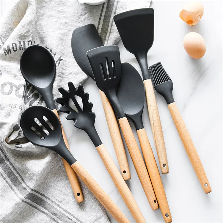 

Special Heat-resistant Design Kitchenware Silicone Shovel Soup Spoon Spatula with Wooden Handle, Natural