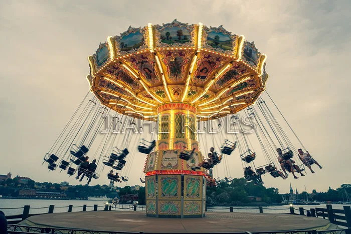 Luna Park Attrezzature Miglior Prezzo Di Carnevale Volante Altalena 36 Posti A Sedere Sedie Volanti Giostre Per La Vendita Buy Volare Altalena Onda Altalena Giro Altalena Volare Sedia Product On Alibaba Com