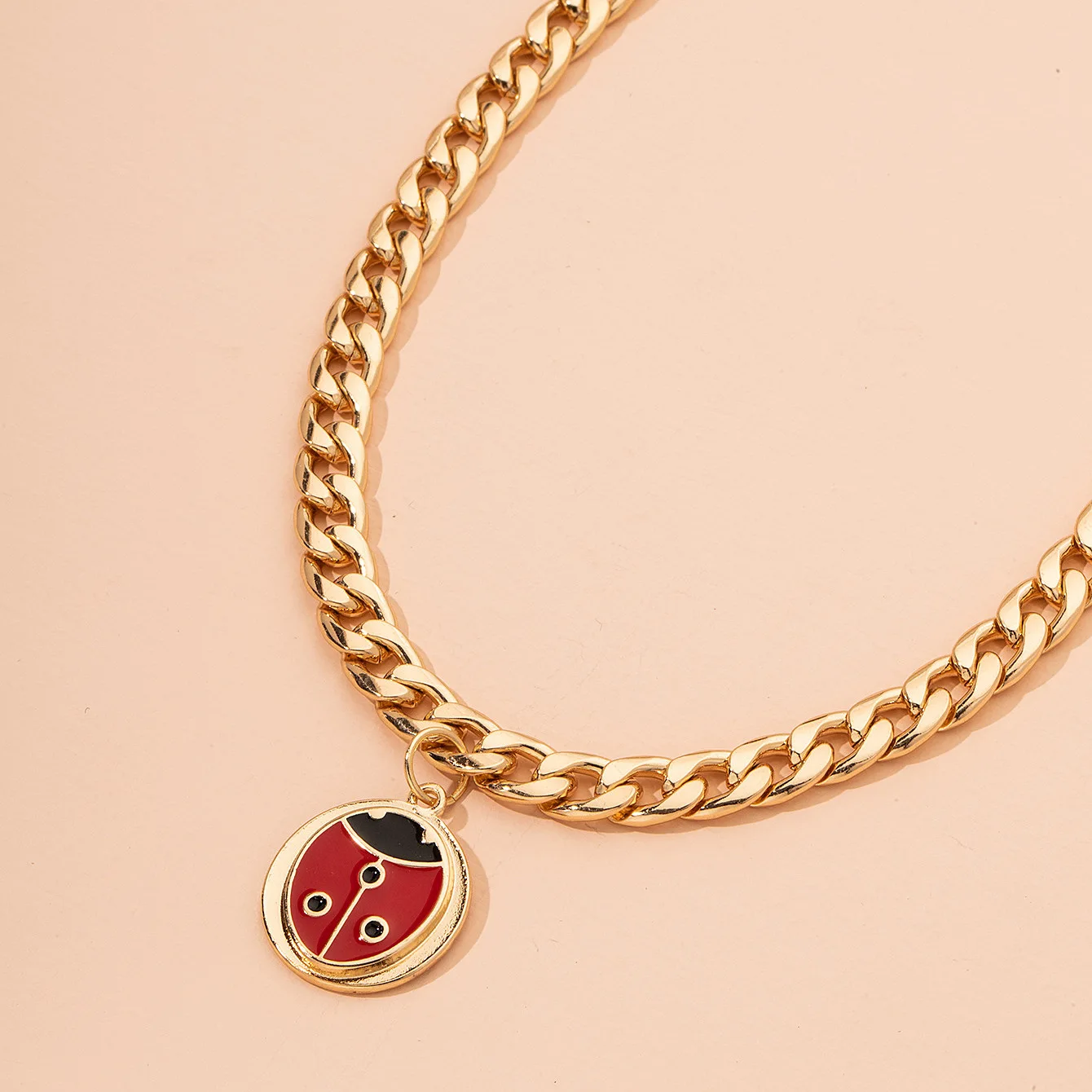 

Dainty Alloy Gold Pltaed Beetle Animal Necklaces & Pendants Collarbone Cuban Chain Red Enamel Miraculously Ladybug Necklace