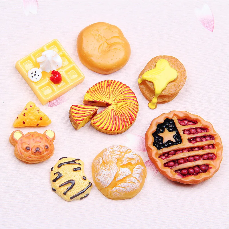 

good quality bulk stock wholesale price flat back simulation cake bread resin charms for keychain keyring