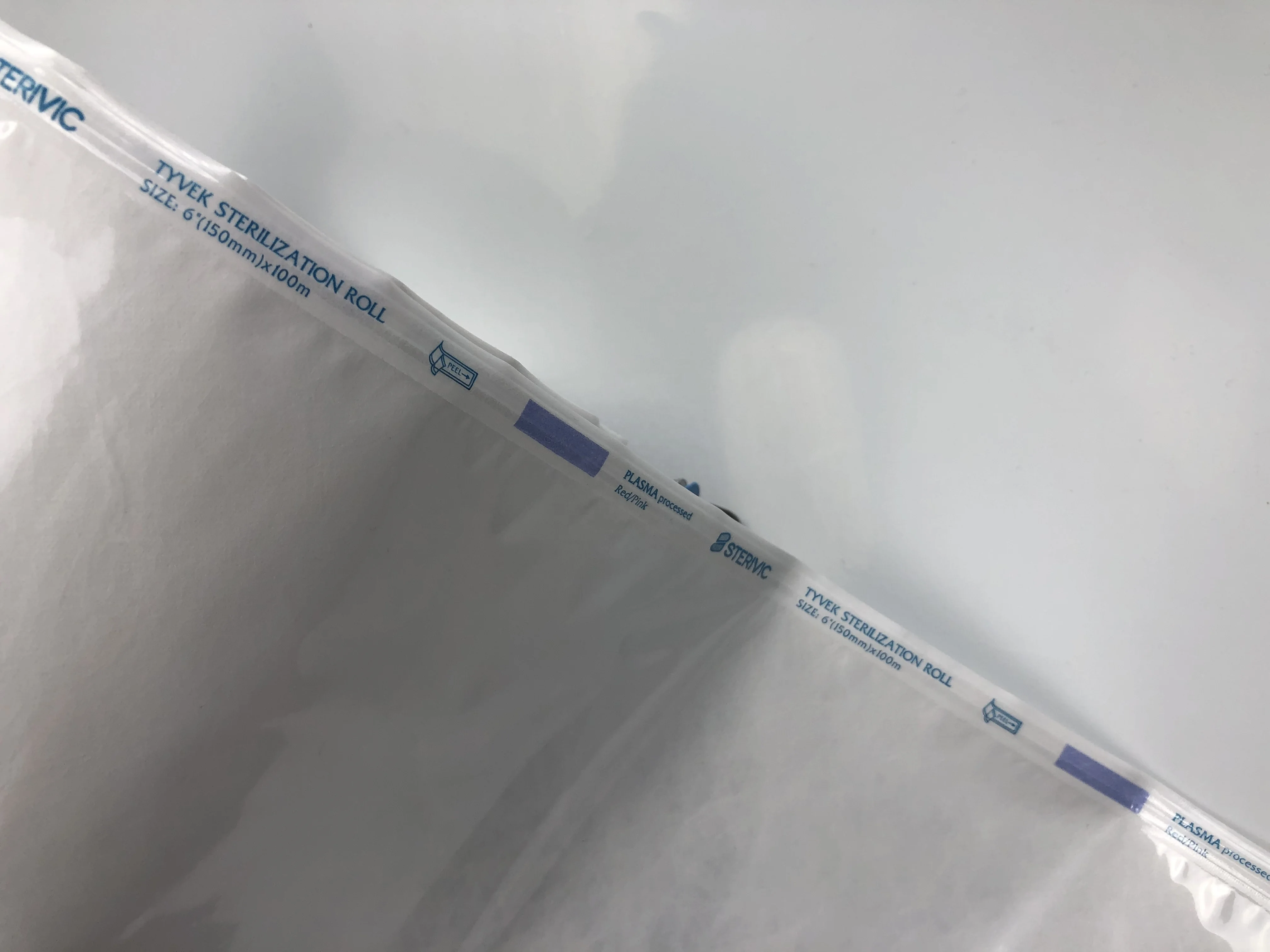 
Medical Sterilization Packaging Disposable Dental Sterilization Tyvek Pouch Roll 1073B 