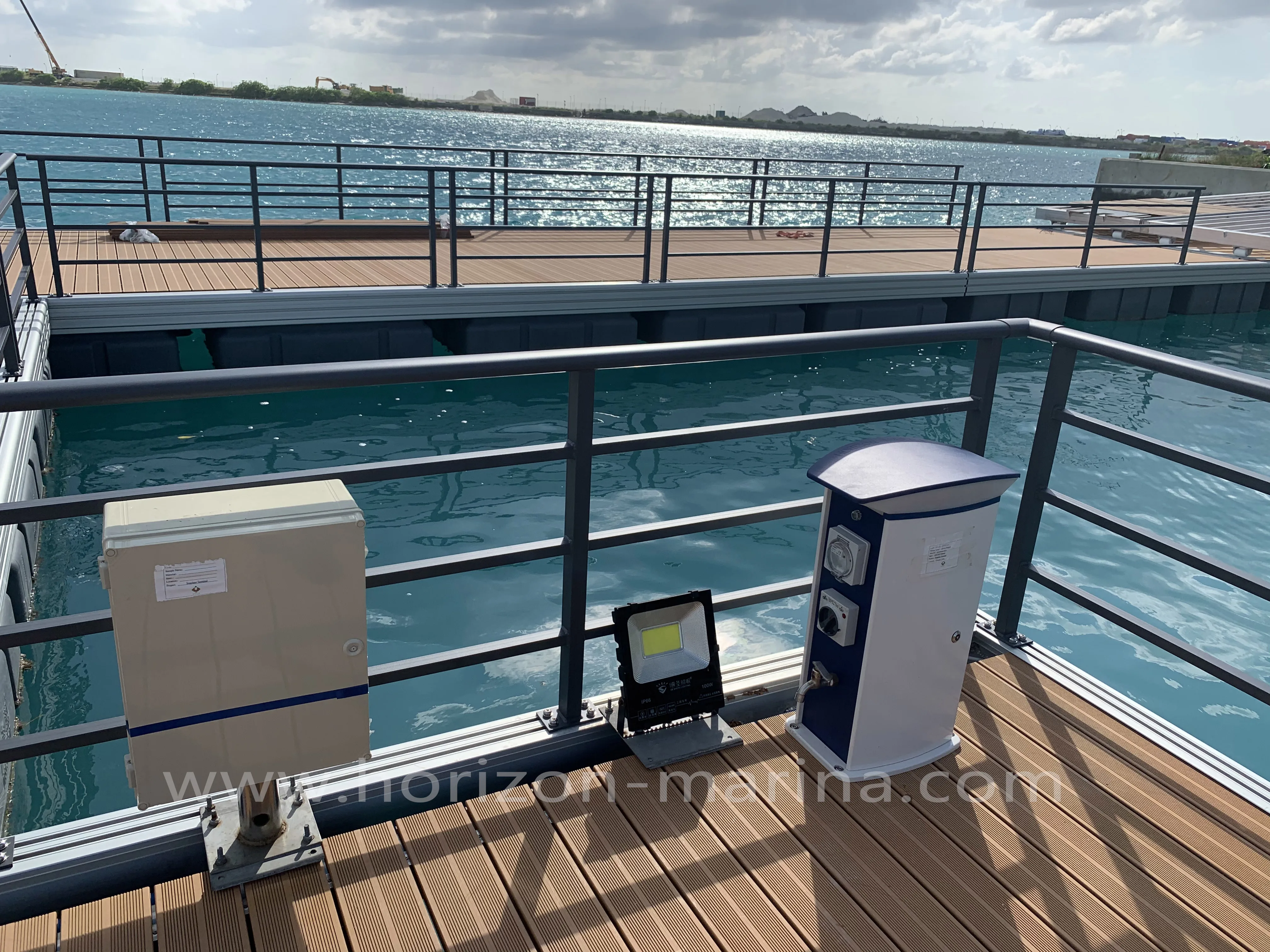 Marine Power Pedestal For Floating Docks /yacht Marinas - Buy Marine ...