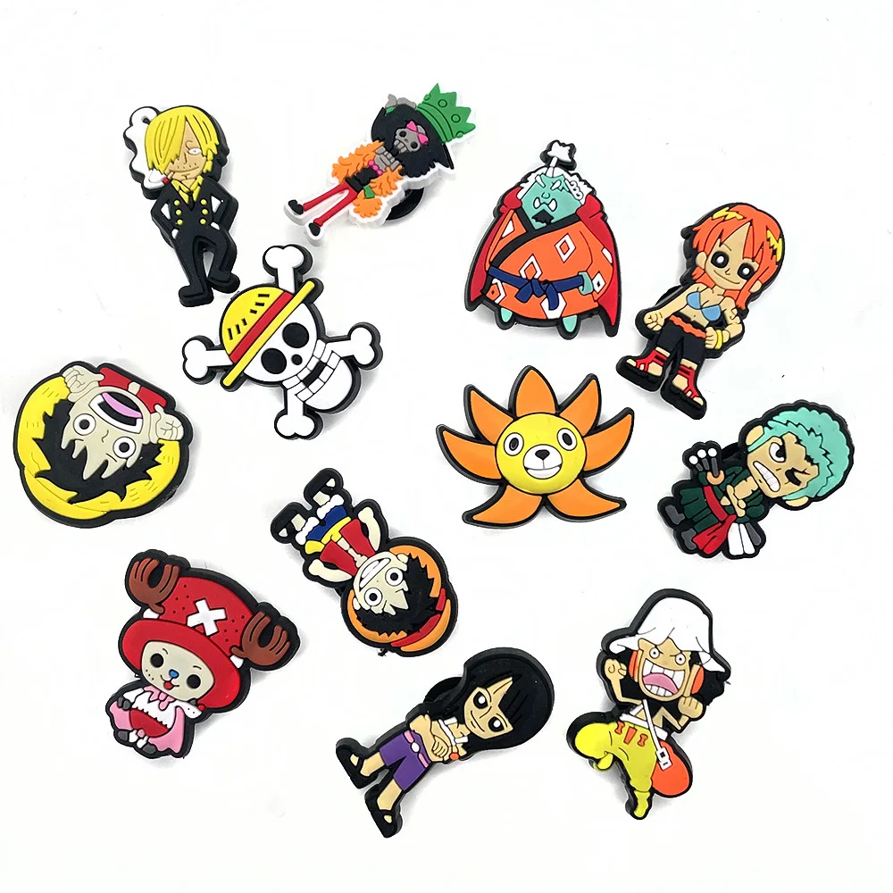 

2020 New Japanese anime pirate king designer soft PVC croc charm wholesale amulet children's gifts