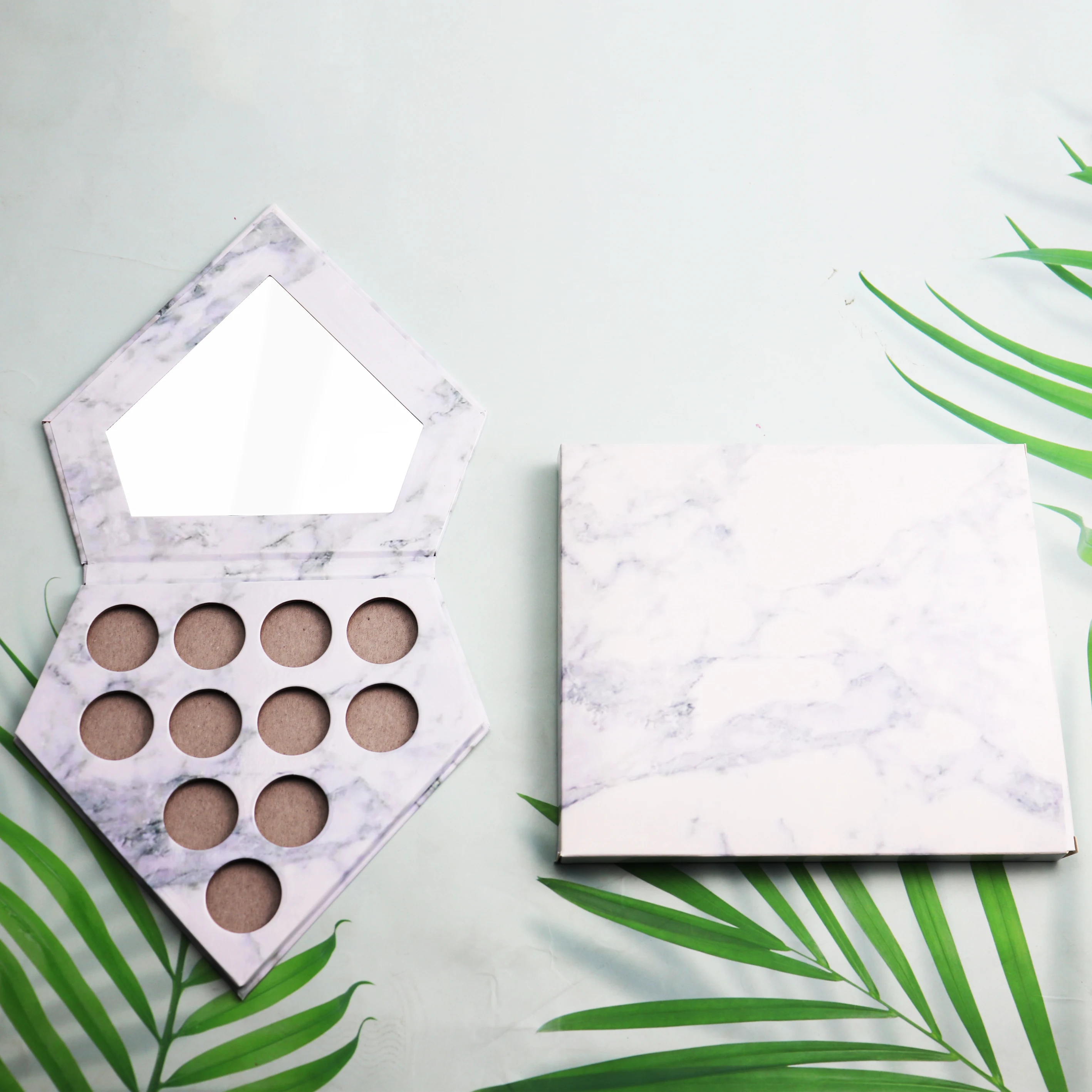

Makeup 11 Colors Private Label Custom Logo Diamond Shape Vegan Eyeshadow Palette