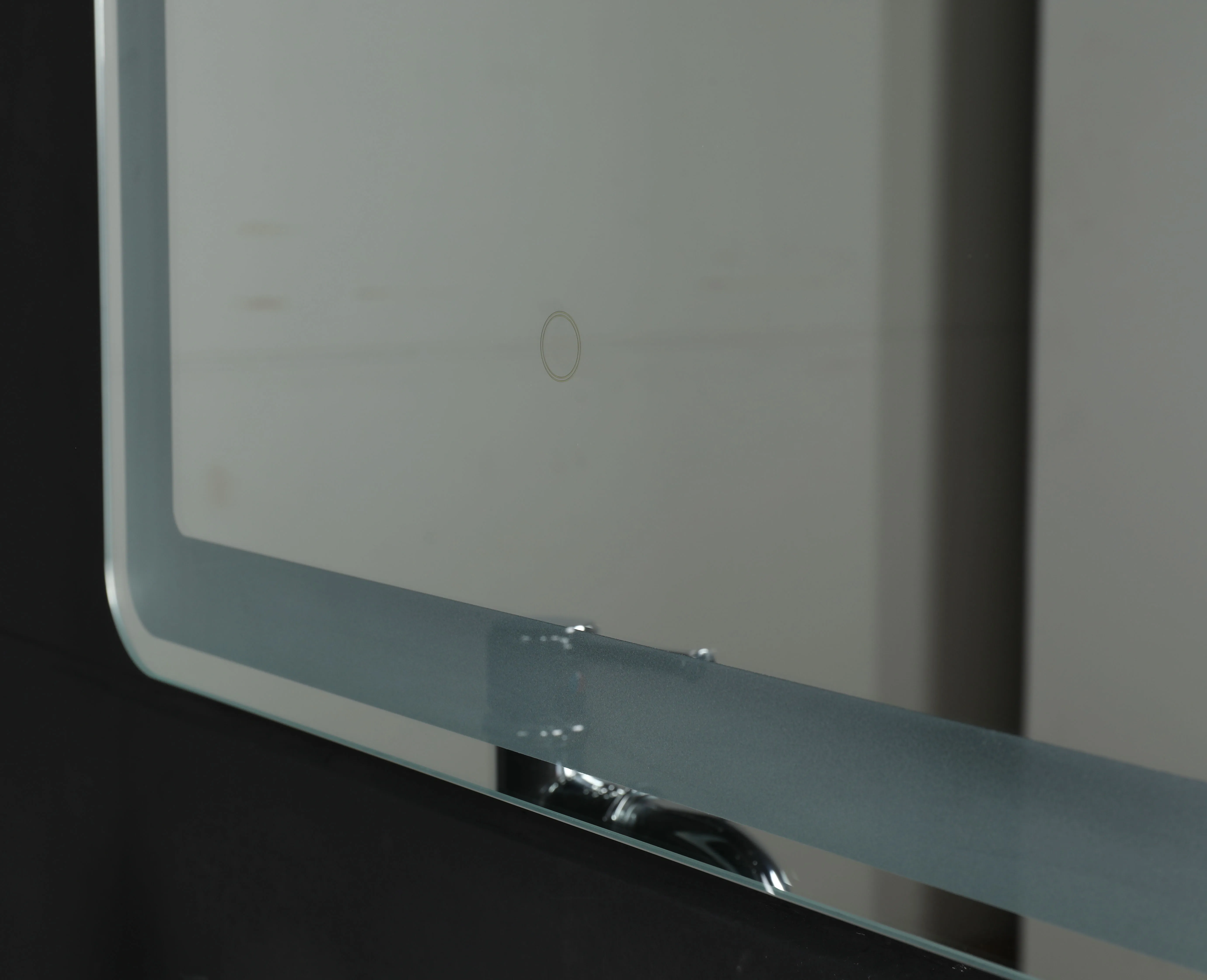 
2020 Hot Sale Modern Design Bathroom LED Backlit Hotel Mirror with Night Light 