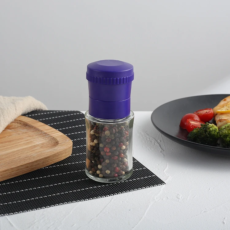 

Cheap plastic manual spice salt and black pepper grinder with 70ml 140ml 2oz 4oz glass bottle, Customized available