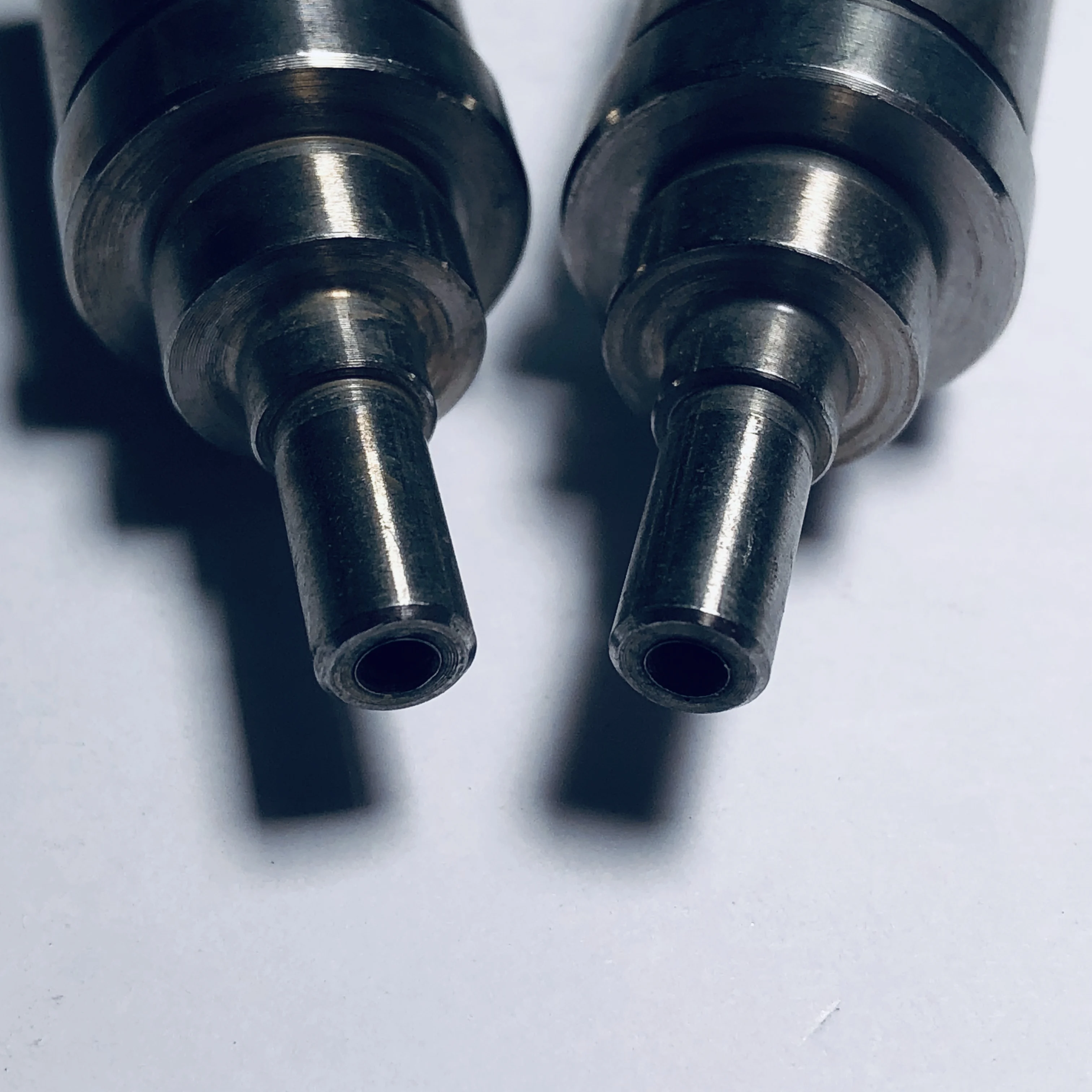 数控车削加工低碳钢电机直线轴