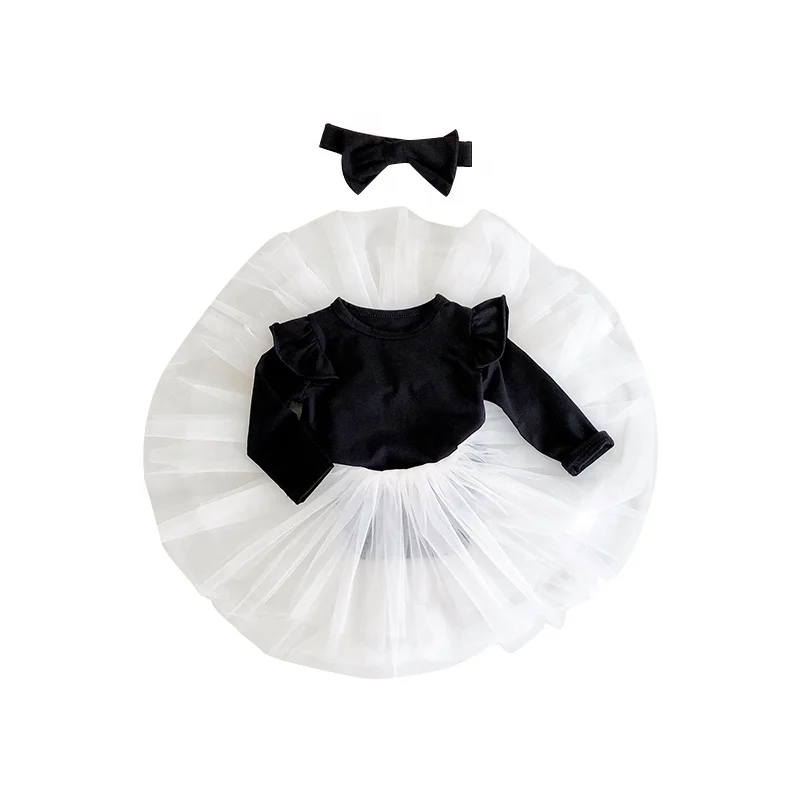 

The new 2020 spring ins baby girls' rompers agaric shoulder ha clothing + white gauze skirt + hair band three female baby suit