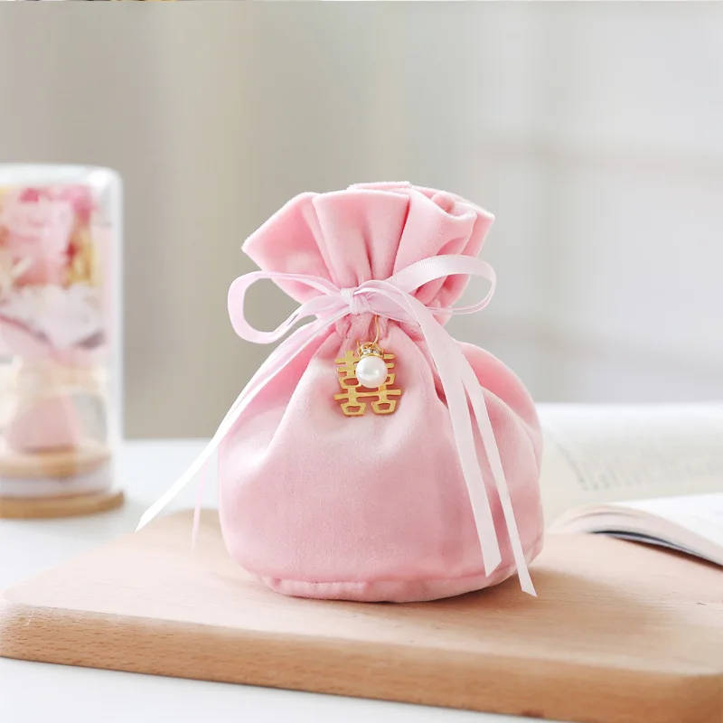 

Drawstring Tassel Wedding Favors Bag Velvet Jewelry Candy Gift Favor Bags Pouch
