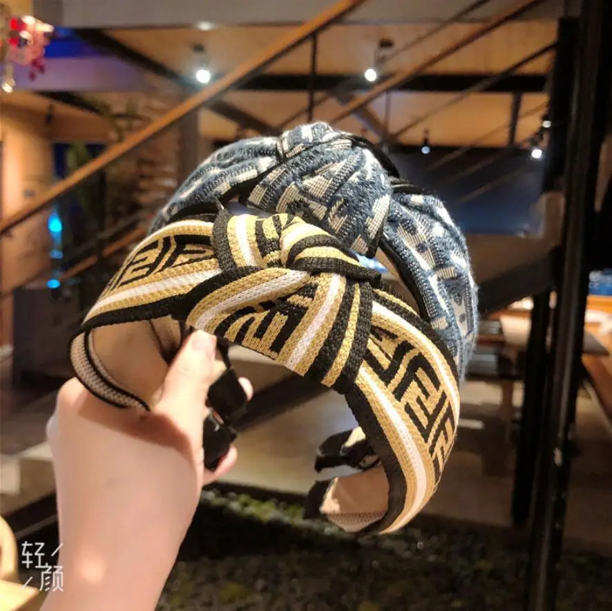 

Women Fashion Fabric Letter G Hair Band Retro Kink Hairband Knotted Headband Wide-Brimmed Luxury Headband, Mixed color