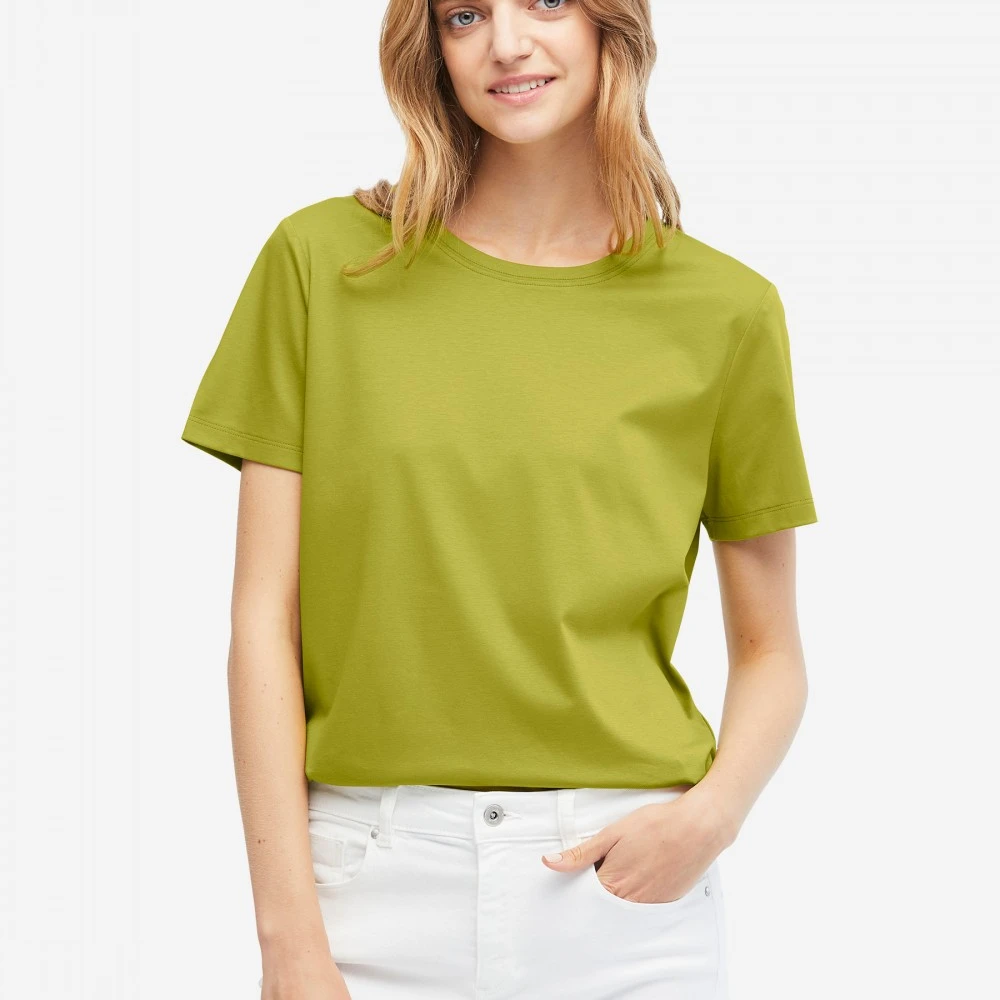 

66% Cotton+28% Recycled fiber+6% silk Hits at the hip Short sleeve Regular Fit Basic Silk Cotton Blend T-shirts