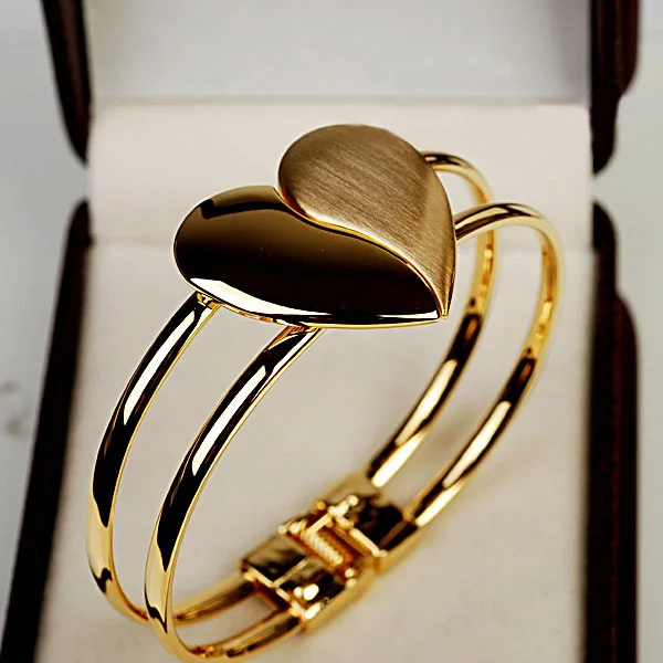 

Frosted Heart Bracelet Glossy Double Heart Bracelet Jewelry bangle gold bracelet, As pic