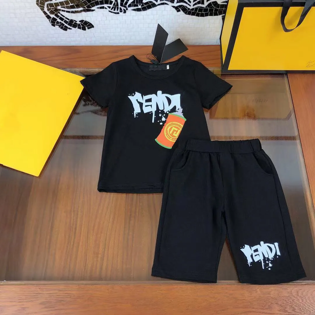 

2021 Summer Boys Black/white Cotton Loose Short-sleeved T-shirt Shorts Two-piece Suit