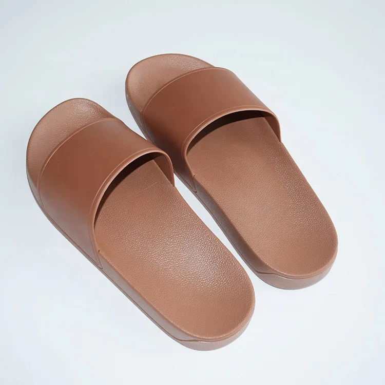 

2021 new arrived large sizes unisex slides brown color men slippers plain slide sandal custom logo men's slide sandal