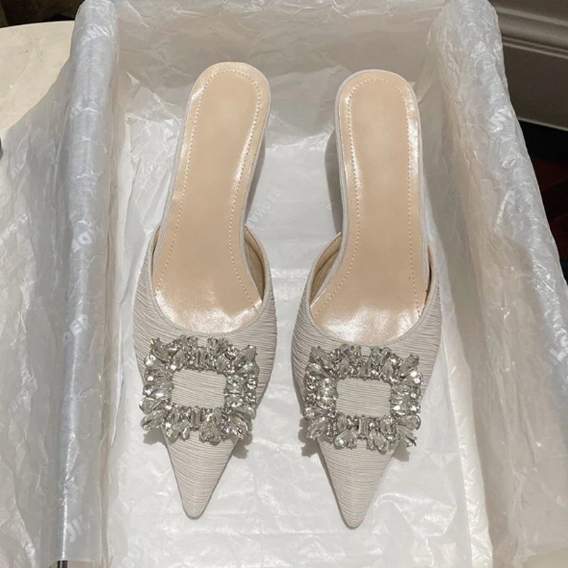 

New Fashion Pointed Toe Rhinestone Buckle Women Slippers Summer Leisure Outdoor Low Heels Ladies Mules Shoes