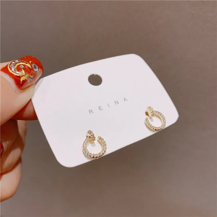 

2020 fashion 14k gold stud earrings