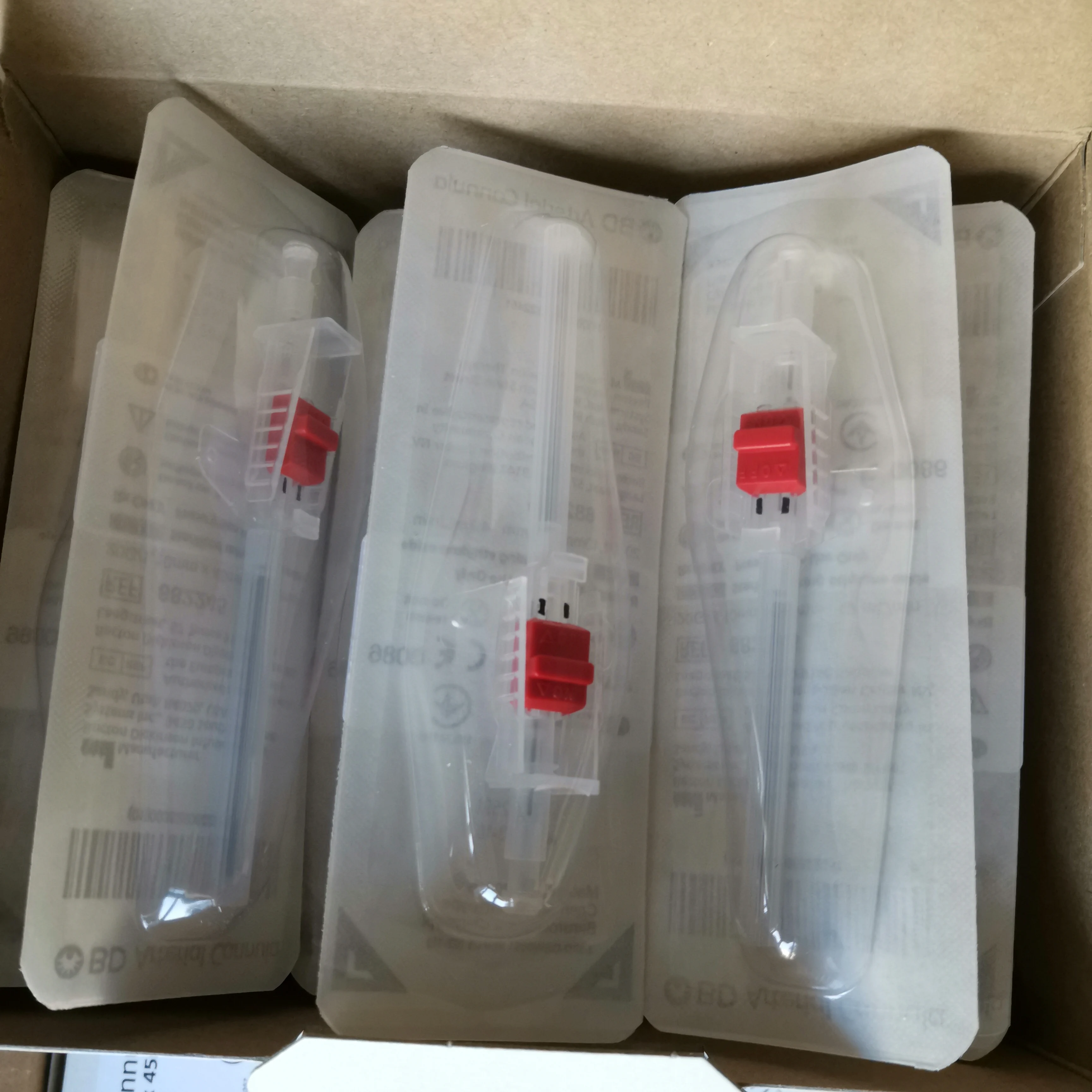 
wholesale disposable medical sterile venous indwelling needle 