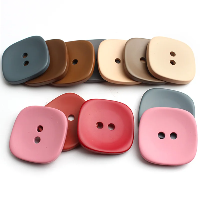 

Custom Painting Spray Special Shape Square Round Resin Sewing Buttons