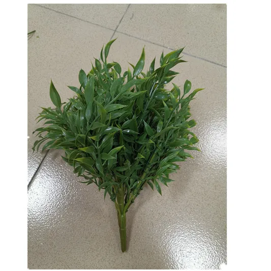 

Hot Sale Greenery Artificial Plastic Fern Plant Bush Faux Grass Leaves Silk Leaves Artificial Leaves Wall