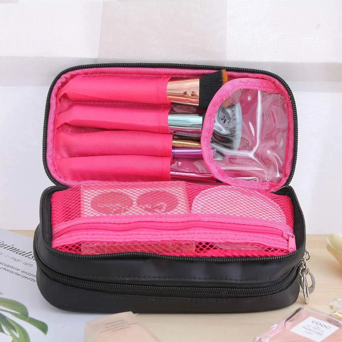 

Wholesale Promotional Custom Logo Zipper Makeup Bag Cosmetic Bags