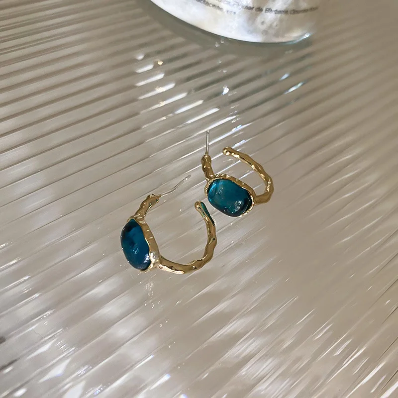 

Ins Hot Sale Vintage S925 Sterling Silver Needle Opal Earrings Real Gold Plated White Blue Opal Stone Stud Earrings