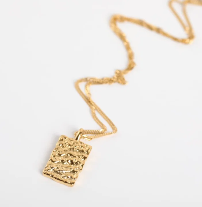 

Dainty Jewelry Hammered Necklaces 18k Gold Plated Stainless Steel Texture Square Necklaces For Gift, Gold,rose gold,black and silver