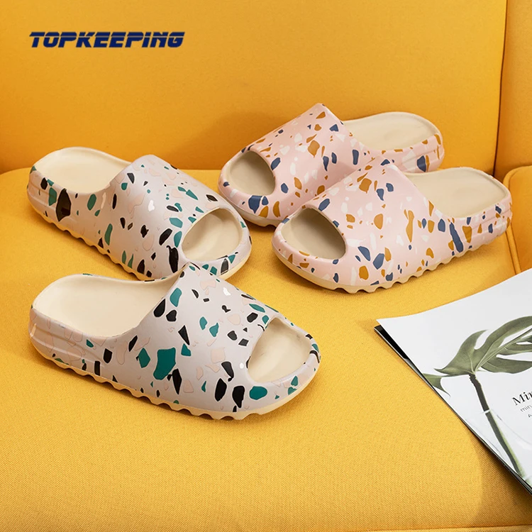 

1E0012B summer beach fashion Yezzy female EVA Sliders Slipper