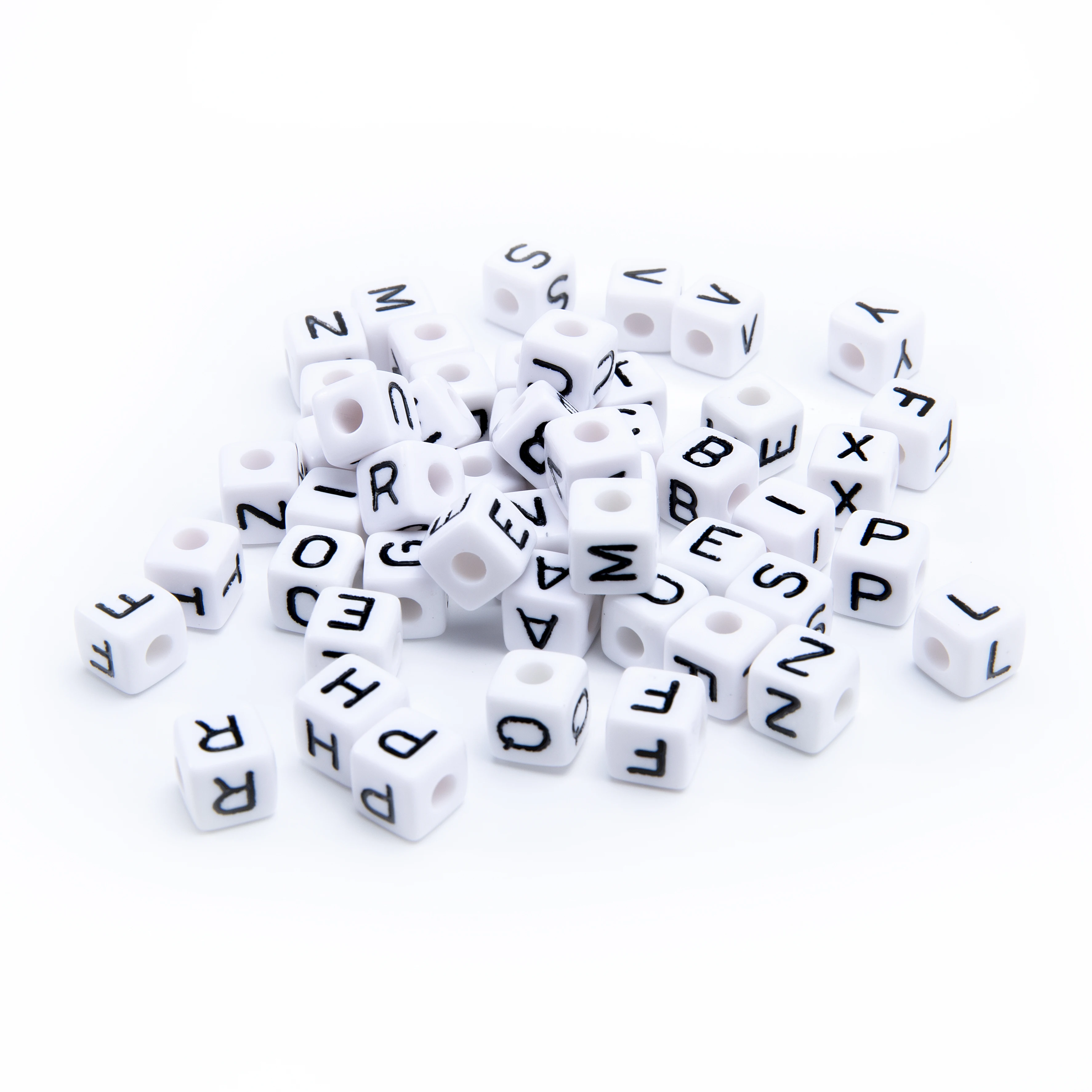 
10X10mm Cube Shape white and black clear Acrylic beads with letters beads for jewelry making 8148# 