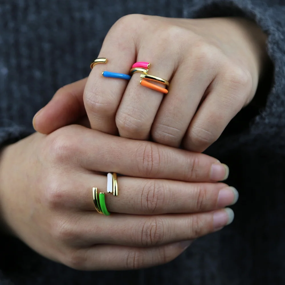 

New arrived fashion adjustable ting band finger rings with reen pink white black blue enamel rainbow open rings for wedding Gift