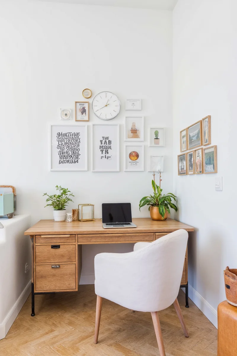Color psychology chart for work desks