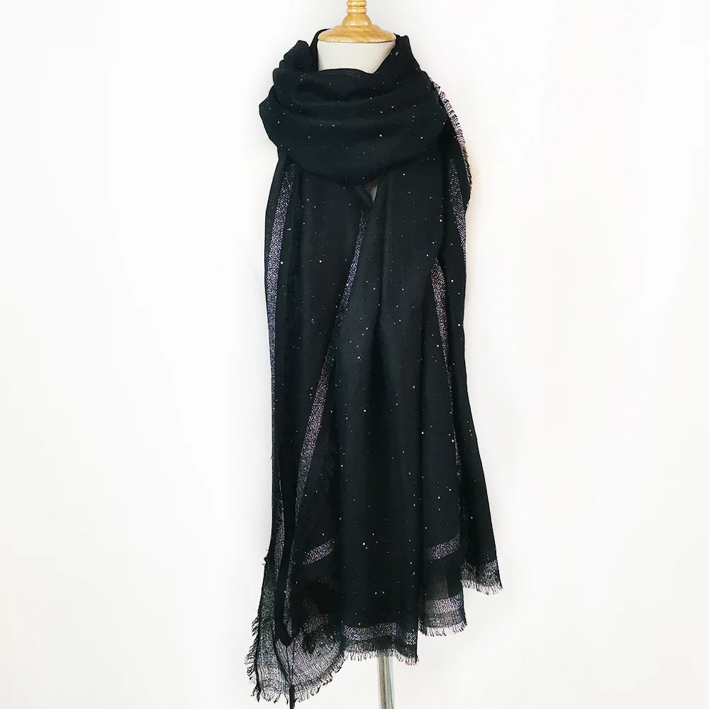 

Include shipping women black lithe100% wool high count worsted knit scarf