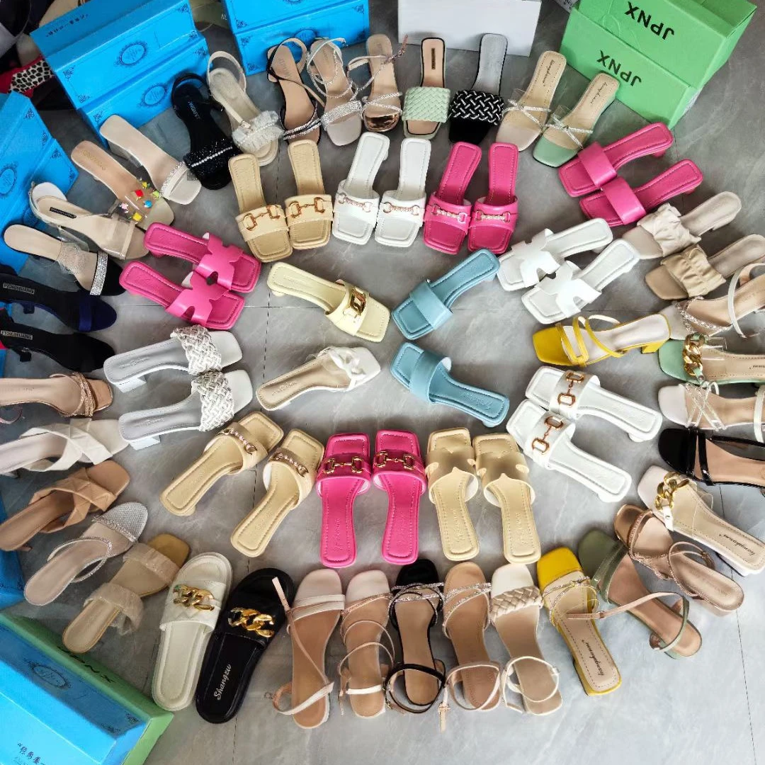 

Clean Used Women Slipper Wholesale Mixed African Cheap Stock Shoes Sandal China Casual Female Rubber Material Mezclar Zapatos, Multi-color