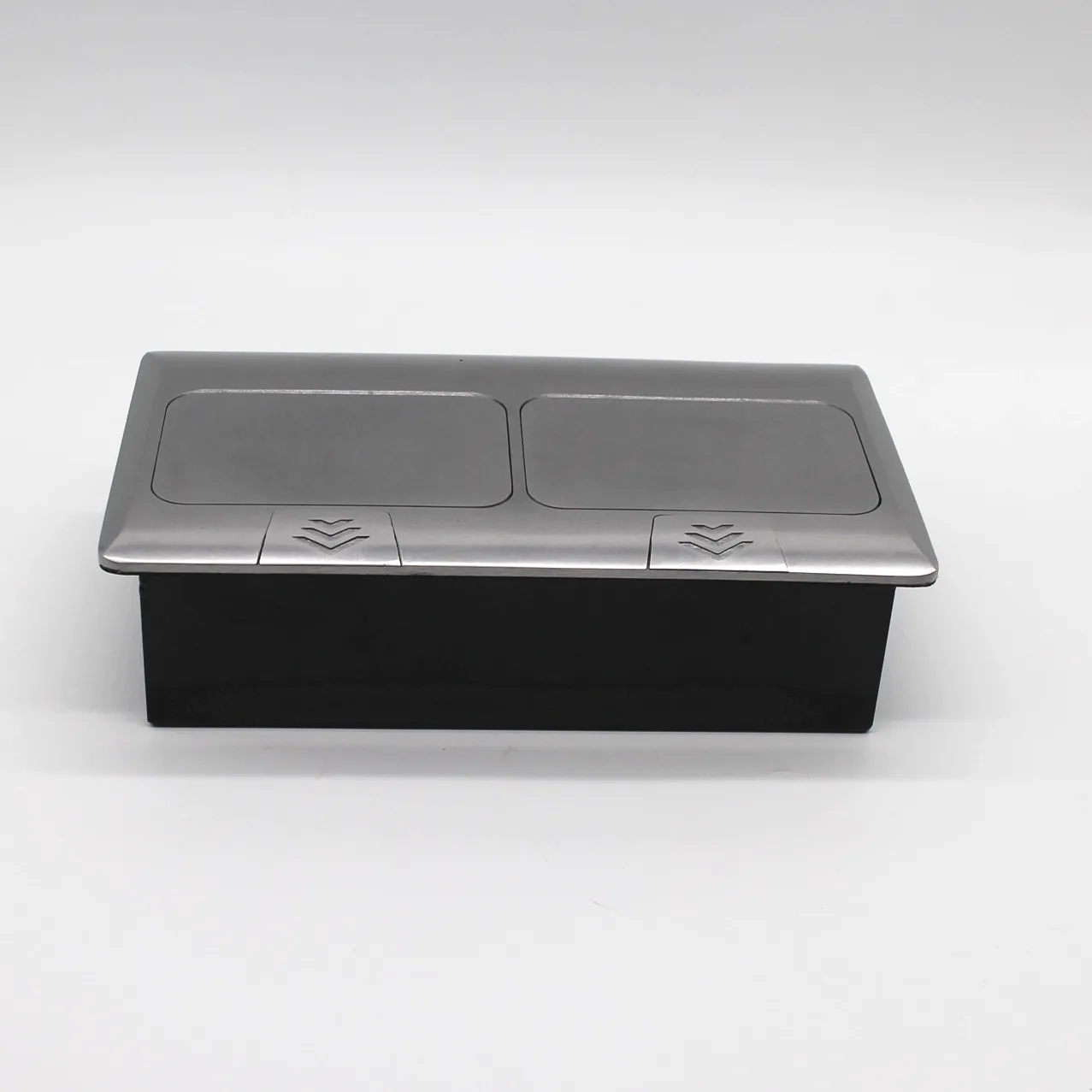 waterproof floor socket 2.jpg